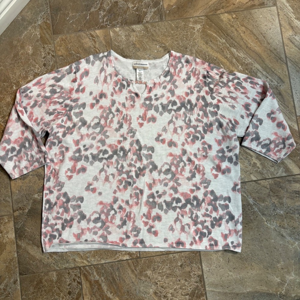 Alfred Dunner Woman 3X Pink Grey Animal Print Metallic Knit Sweater 3/4 Sleeve